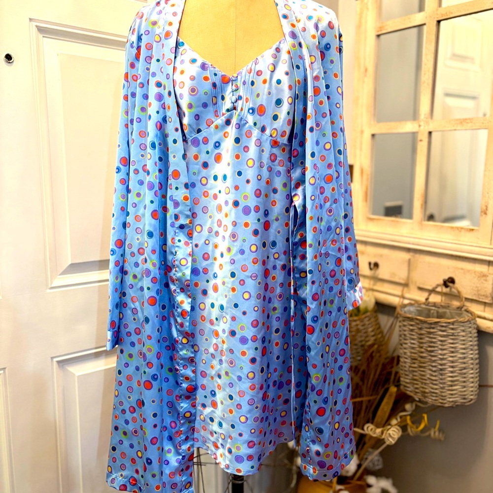 Chanteuse Silky Nightgown & Robe Set, Light Blue w/‎ Multi-Colored Polka Dots